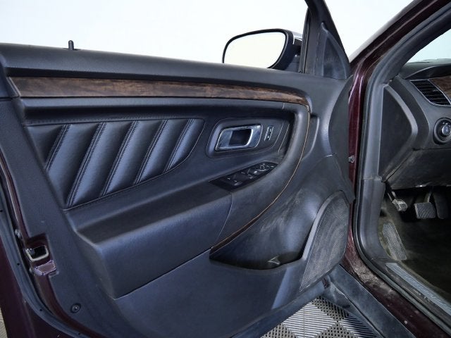 2018 Ford Taurus Limited