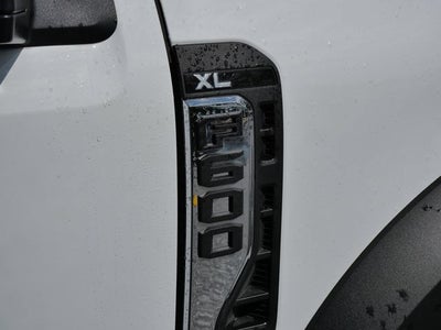 2023 Ford F-600SD XL 169 WB