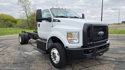 2023 Ford F-650SD Base