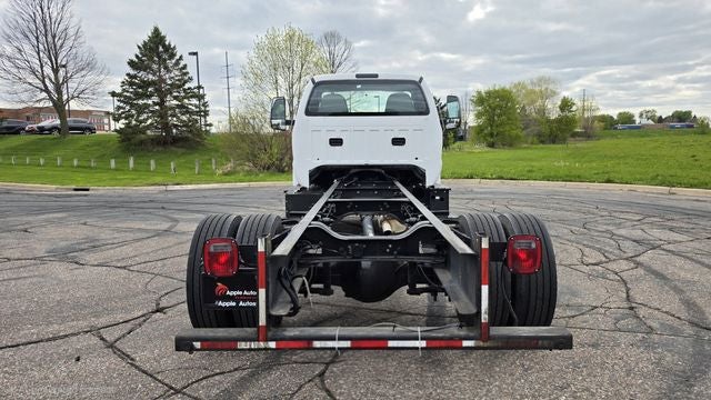 2023 Ford F-650SD Base