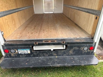 2025 Ford E-350SD Base Cutaway