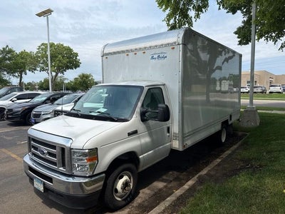 2025 Ford E-350SD Base Cutaway