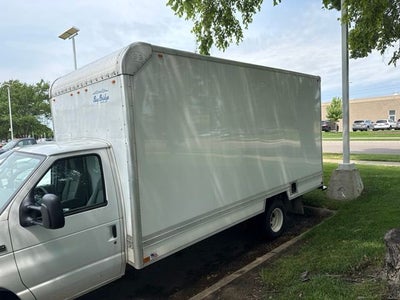 2025 Ford E-350SD Base Cutaway