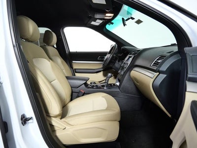 2017 Ford Explorer Base