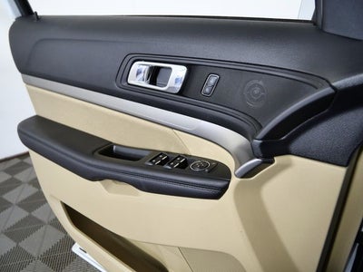 2017 Ford Explorer Base
