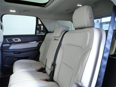 2019 Ford Explorer Platinum