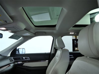 2019 Ford Explorer Platinum