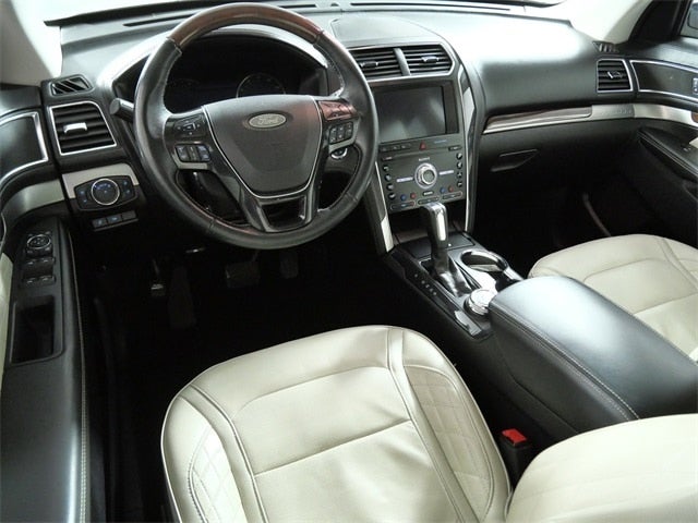 2019 Ford Explorer Platinum