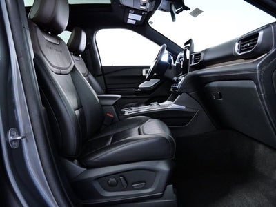 2023 Ford Explorer Platinum