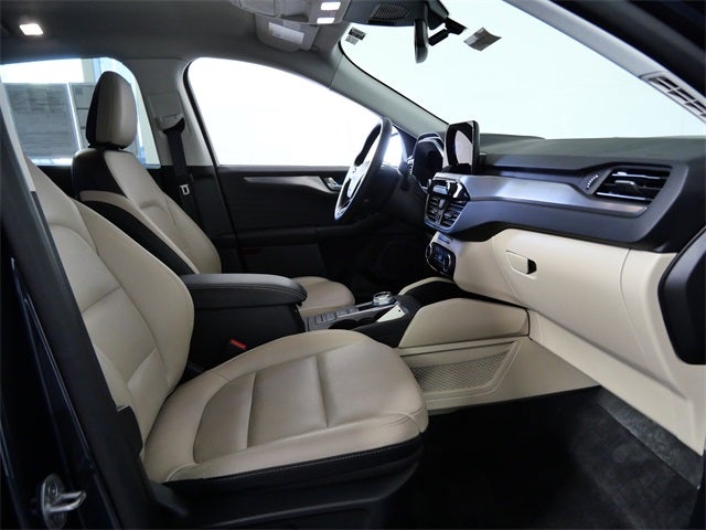 2022 Ford Escape Plug-In Hybrid Titanium