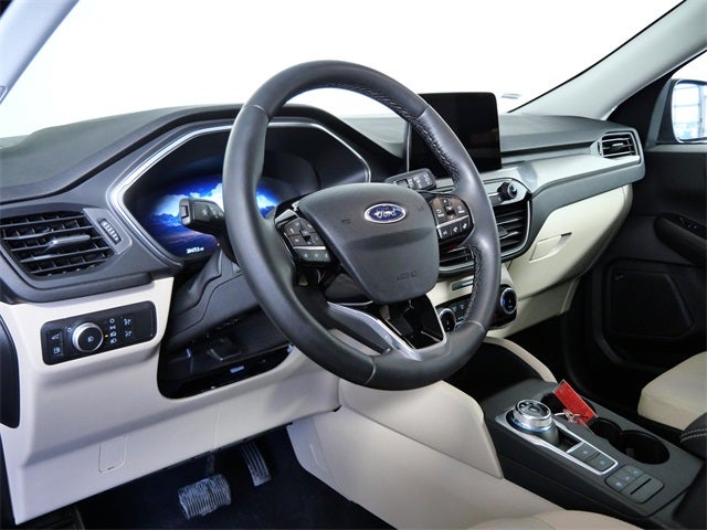 2022 Ford Escape Plug-In Hybrid Titanium