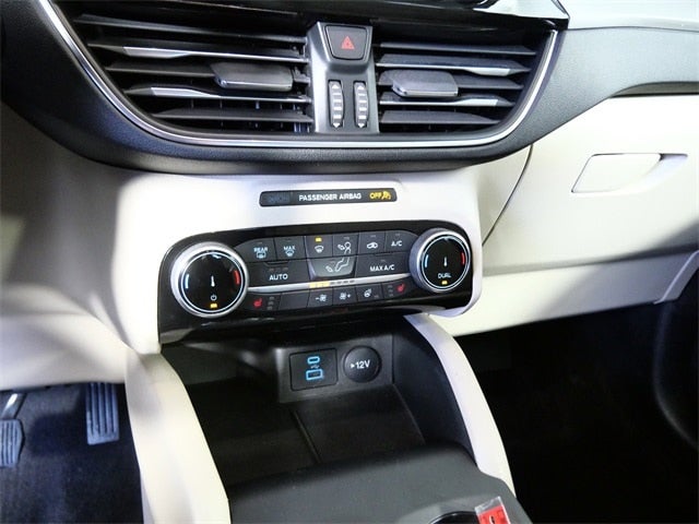 2022 Ford Escape Plug-In Hybrid Titanium