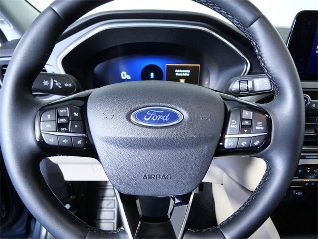 2022 Ford Escape Plug-In Hybrid Titanium