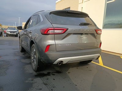 2025 Ford Escape Platinum