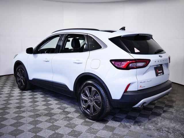 2025 Ford Escape Platinum