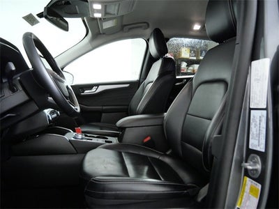 2025 Ford Escape Platinum