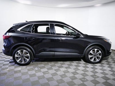 2025 Ford Escape Platinum
