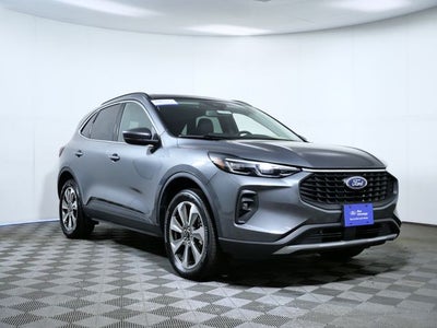 2025 Ford Escape Platinum