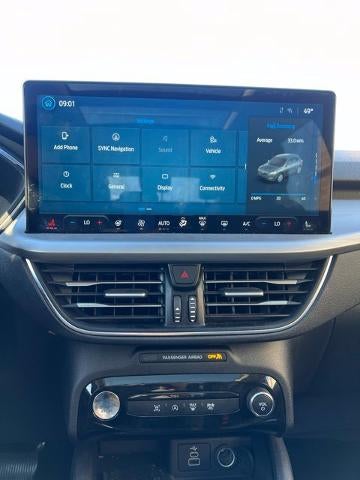 2025 Ford Escape Platinum