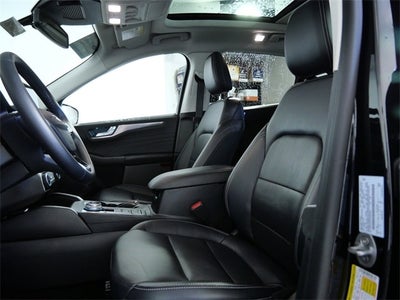 2025 Ford Escape Platinum
