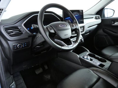 2025 Ford Escape Platinum