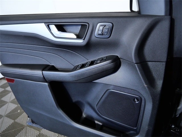 2025 Ford Escape Hybrid Platinum