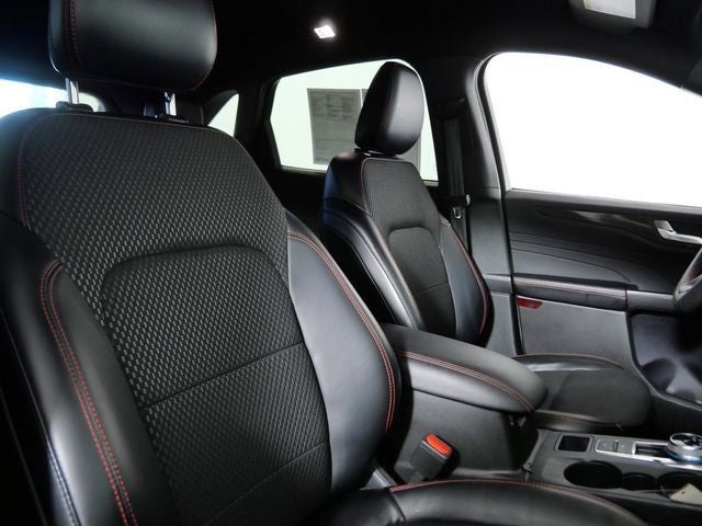 2024 Ford Escape ST-Line Select