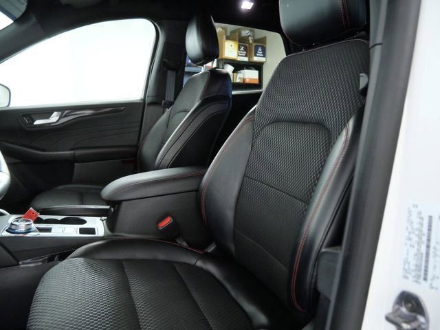 2024 Ford Escape ST-Line Select
