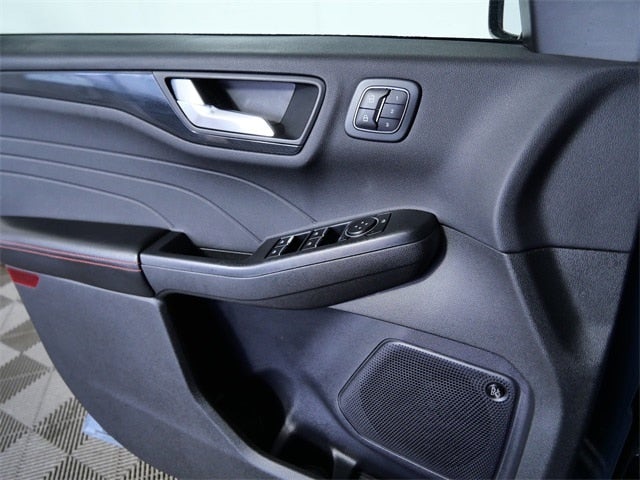 2023 Ford Escape Hybrid ST-Line Select