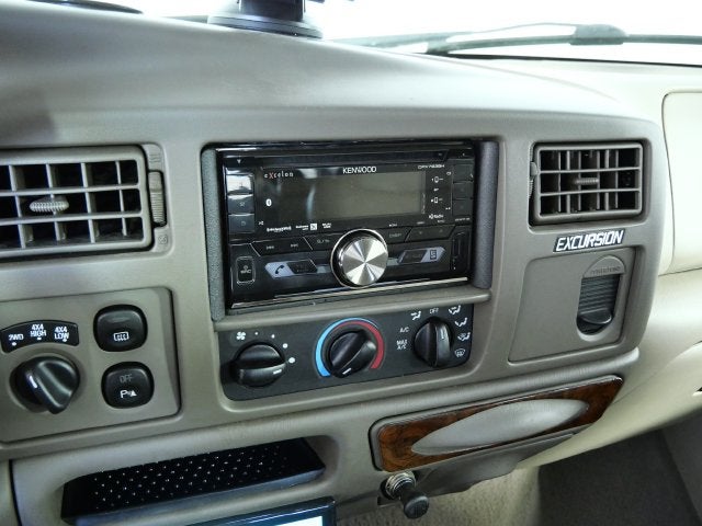 2000 Ford Excursion Limited 137 WB