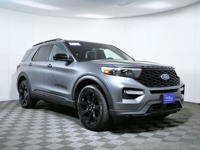 2024 Ford Explorer ST-Line