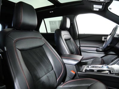 2024 Ford Explorer ST-Line
