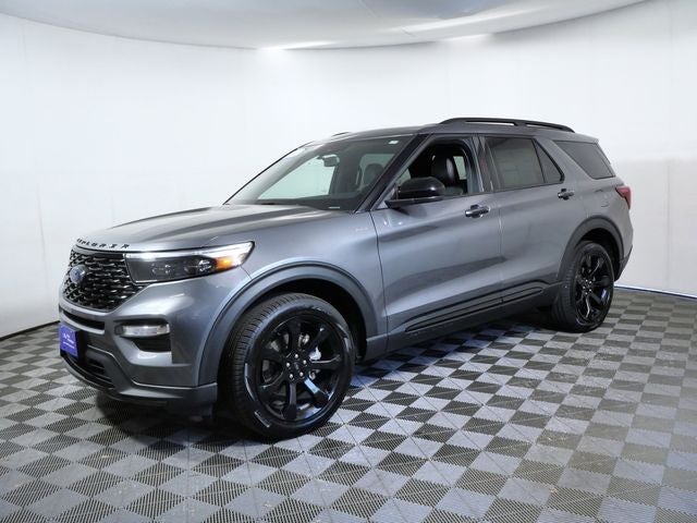 2024 Ford Explorer ST-Line