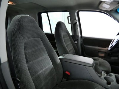 2002 Ford Explorer XLT 114 WB