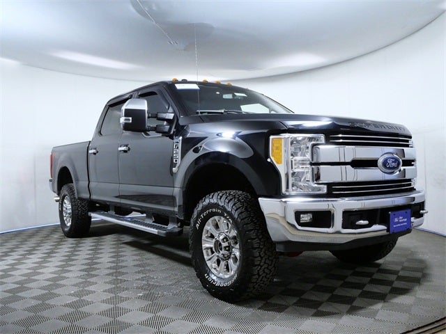 2017 Ford F-250SD Lariat