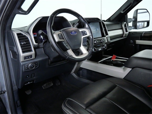 2022 Ford F-350SD Lariat