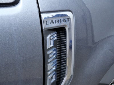 2022 Ford F-350SD Lariat