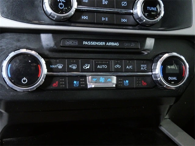 2022 Ford F-350SD Lariat