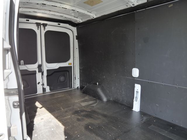 2022 Ford Transit-250 Base