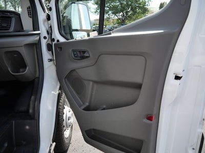 2022 Ford Transit-250 Base