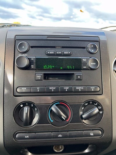 2005 Ford F-150 XL