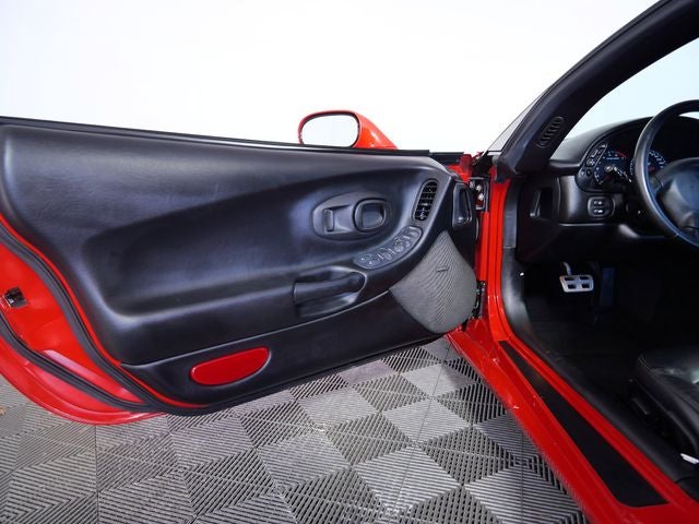 2002 Chevrolet Corvette Base