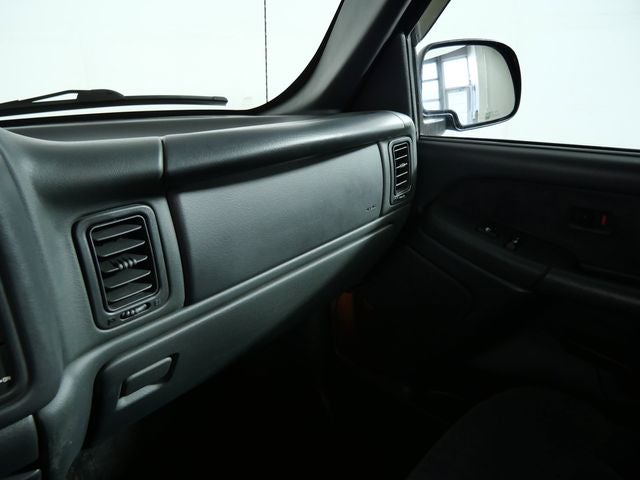 2001 Chevrolet Silverado 1500 LS