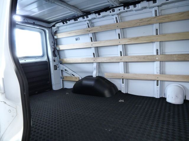 2024 Chevrolet Express 2500 Work Van Cargo