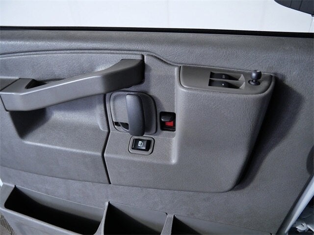 2024 Chevrolet Express 2500 Work Van Cargo