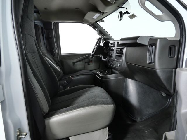2025 Chevrolet Express 2500 Work Van Cargo