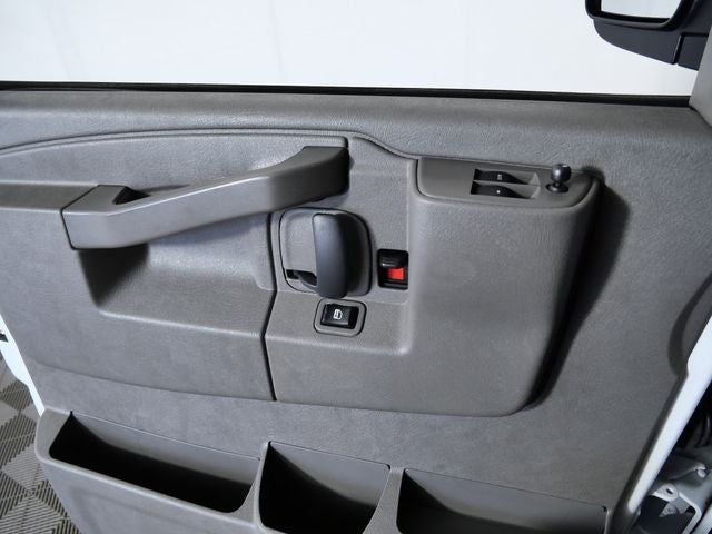 2025 Chevrolet Express 2500 Work Van Cargo