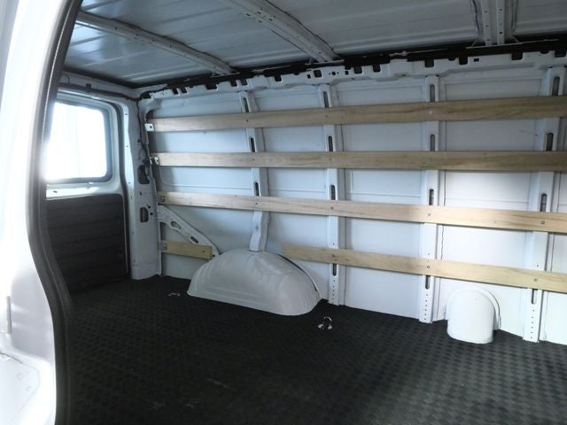 2025 Chevrolet Express 2500 Work Van Cargo
