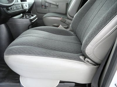 2025 Chevrolet Express 2500 Work Van Cargo