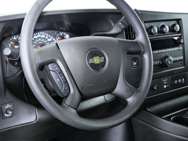 2025 Chevrolet Express 2500 Work Van Cargo